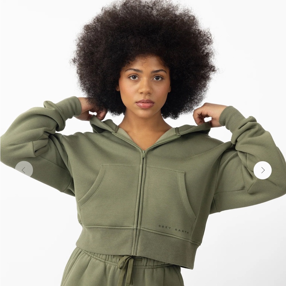 CityScape Cropped Full Zip - NEW with tags